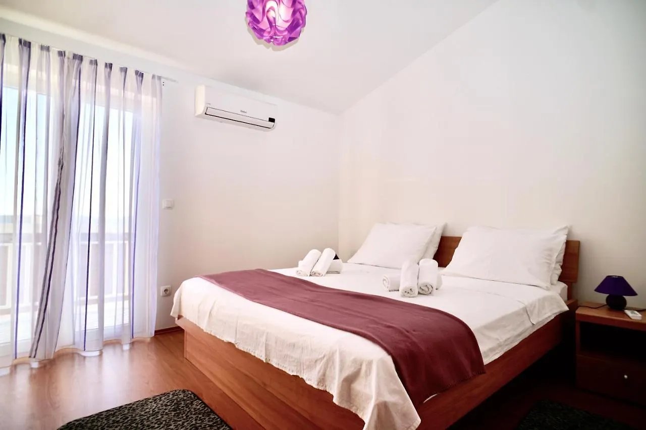 Apartments Betanija Trogir