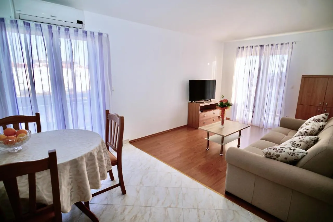 Apartments Betanija Trogir
